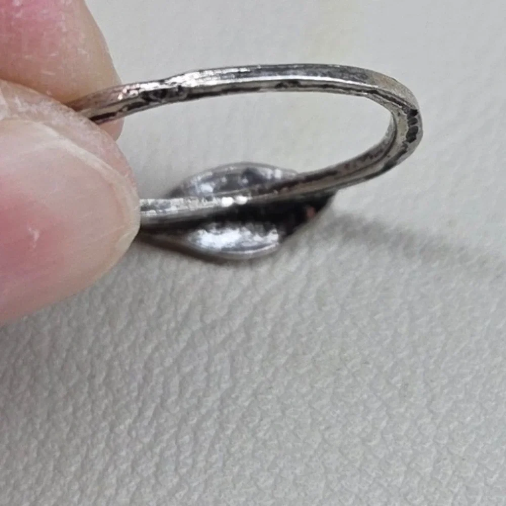 Silver‎ Tone Leaf Motif Stackable Minimalist Band Ring Size 7.5